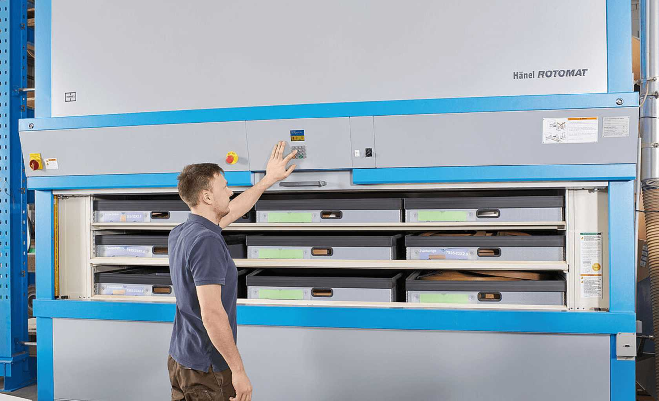 Logi-Store-header-kep-liftes galériába